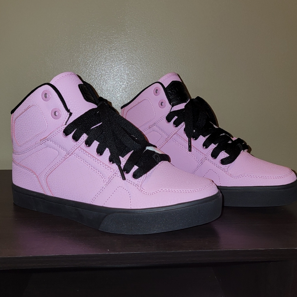 Osiris Women's Sneakers Pink Size 8